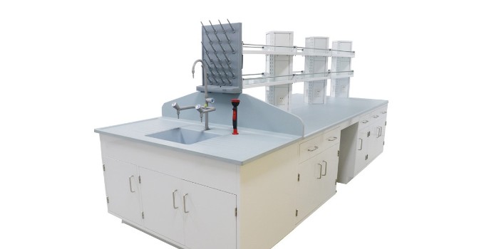 實驗臺：科研與創新的重要基石