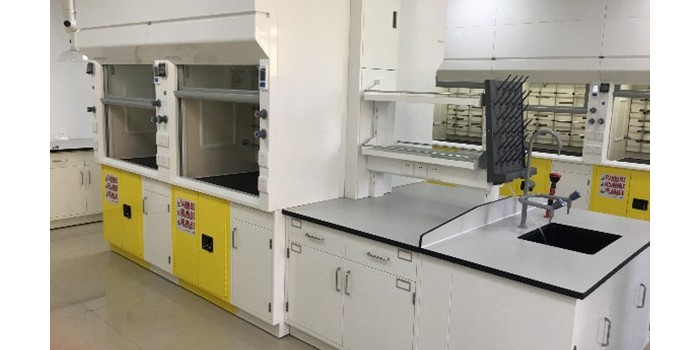 實驗室定制實驗臺，在實驗室中應如何進行擺放